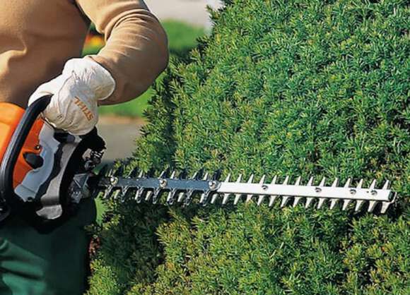 STIHL HS 45 Petrol Hedge Trimmer