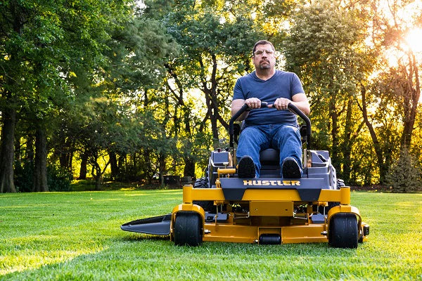 Hustler Raptor XDX 60-Inch Zero-Turn Mower with Kawasaki FR730 and ZT-3100 Transmissions